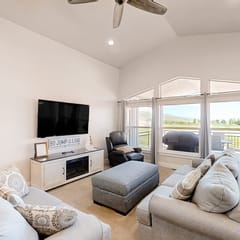 Sweetwater Lakeview House
